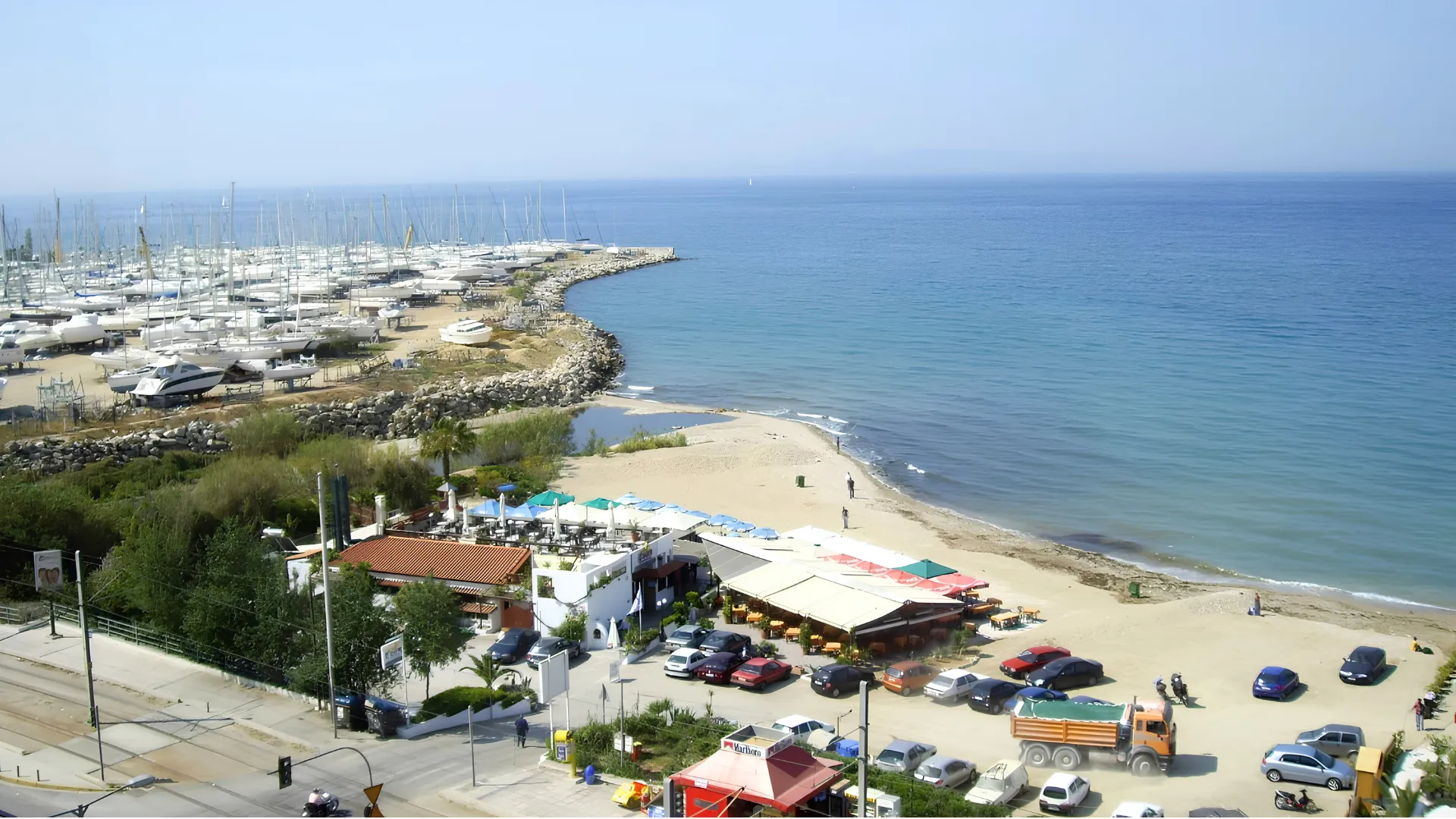Atina Paleo Faliro'da Sahile Yakın Golden Visa Uyumlu Lüks Konutlar