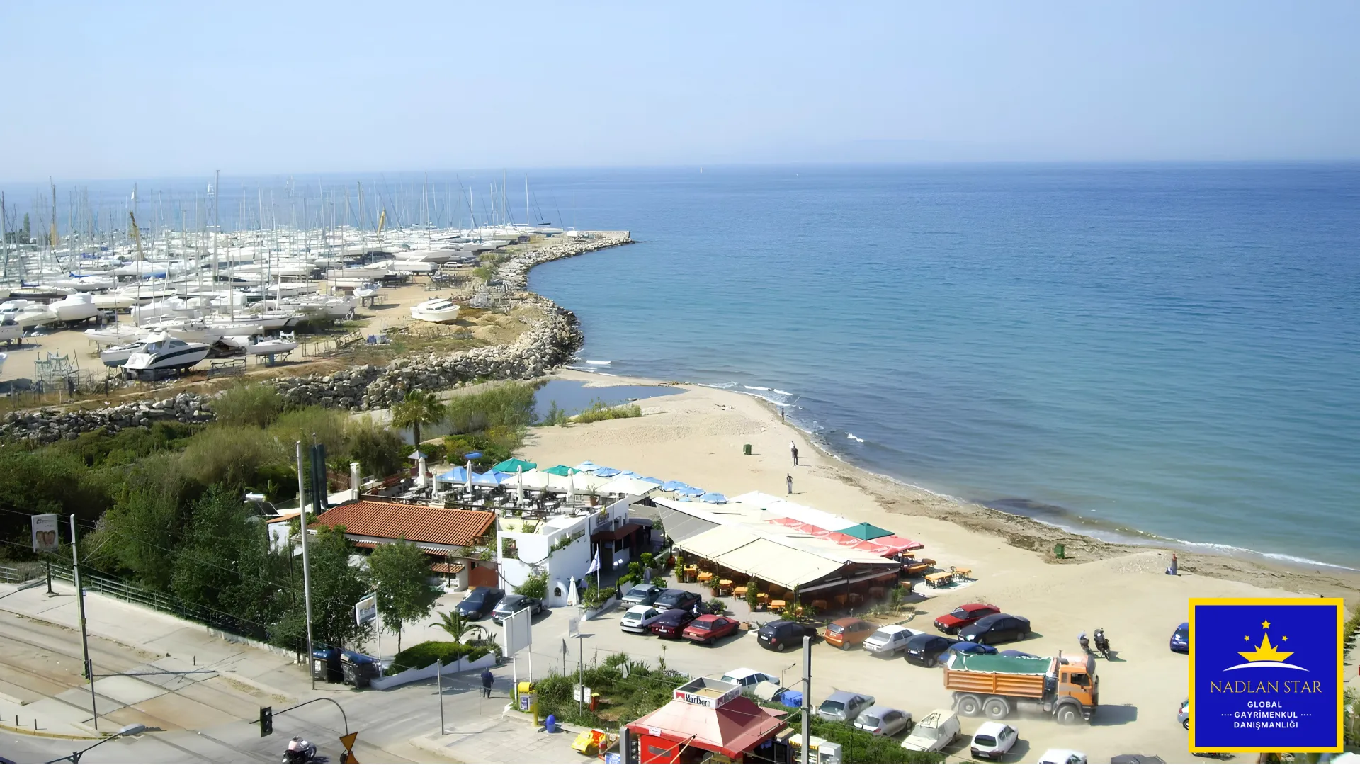 Atina Paleo Faliro'da Sahile Yakın Golden Visa Uyumlu Lüks Konutlar