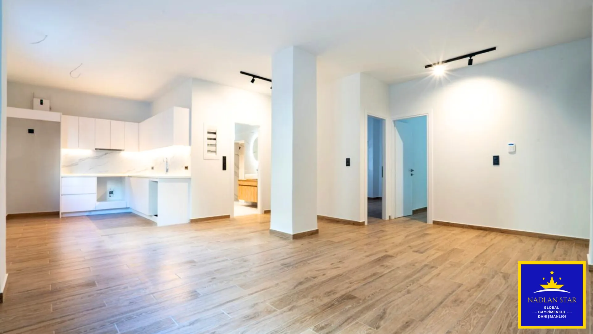Lofos Skouze’de Metroya Yakın 75 m² Golden Visa Uyumlu 2+1 Daire