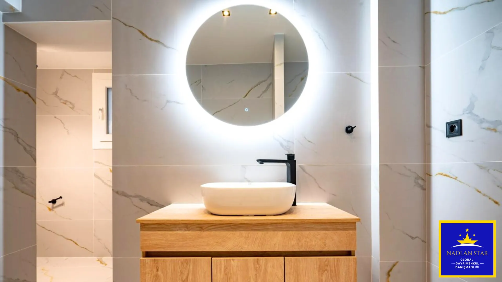 Lofos Skouze’de Metroya Yakın 75 m² Golden Visa Uyumlu 2+1 Daire