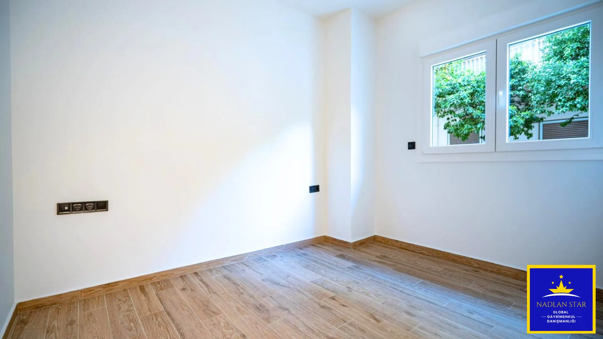 Lofos Skouze’de Metroya Yakın 75 m² Golden Visa Uyumlu 2+1 Daire