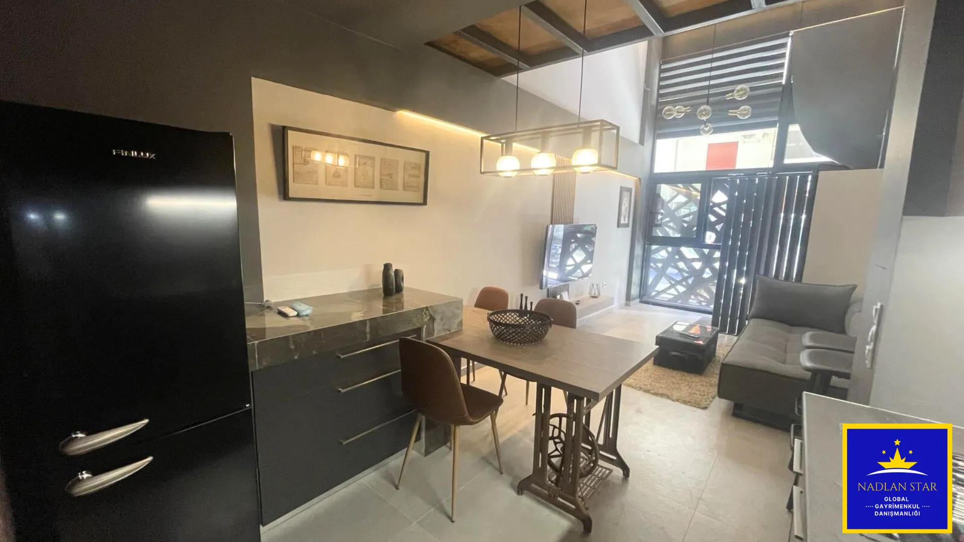 Stathmos Larisis'te Golden Visa Uyumlu Loft Daire